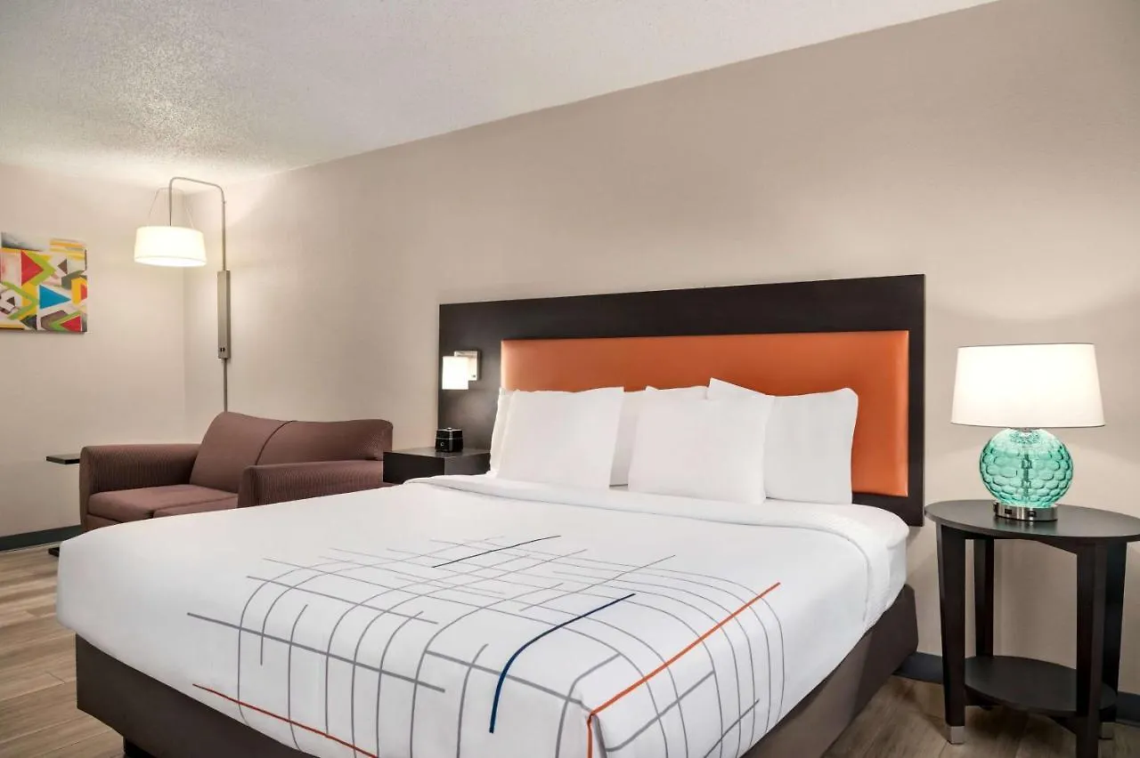 La Quinta Inn By Wyndham Columbus Airport Area Hotel